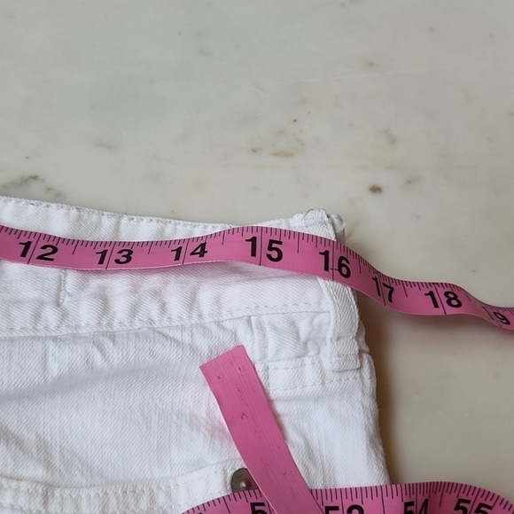 Madewell high waist cuffed white shorts Size 28 - Picture 11 of 15